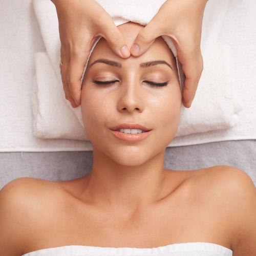 ORIENTALISCHE KOPFMASSAGE