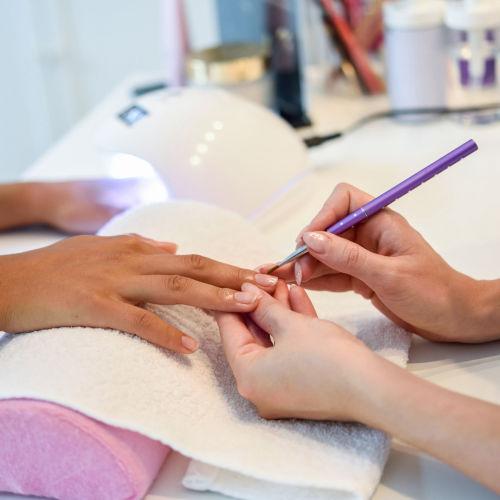 Gel-Nagel-Auff&uuml;llung